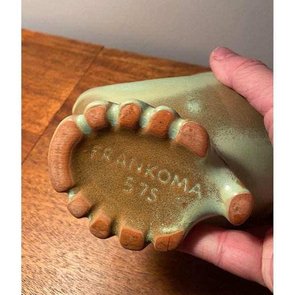 Beautiful Prairie Green and Brown Cornucopia Frankoma 575 -  6.25" x 4" x 4" - Picture 8 of 8